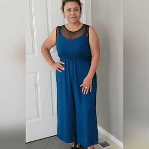 I JOAH Palazzo cropped, adjustable spaghetti straps Jumper